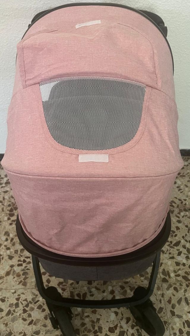 Cochecito bebé rosa