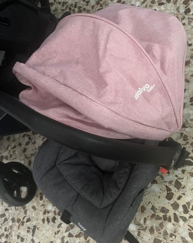 Cochecito bebé rosa