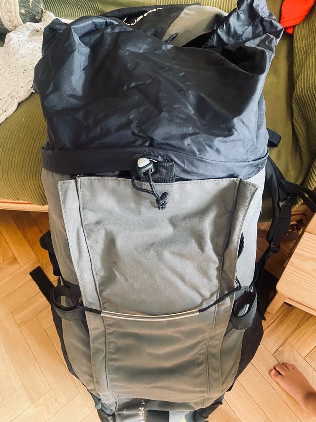 Mochila Quechua montaña - gris-negra