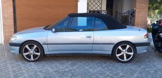 Llantas 17" con neumáticos