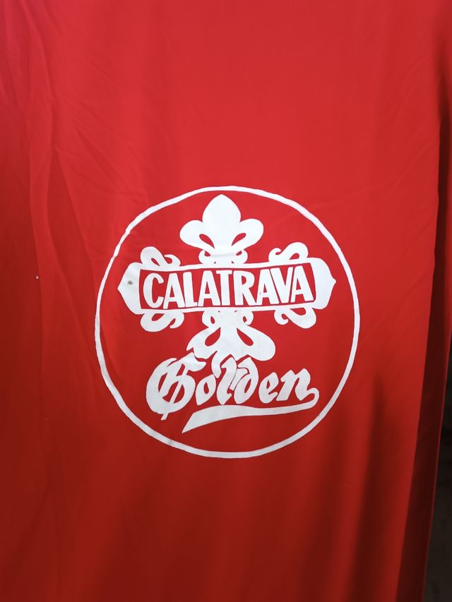 Ciondolo dorato Calatrava