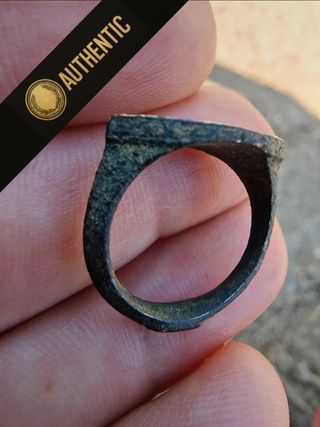 Anello antico Islamico-(Lecita Provenienza)