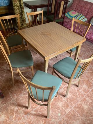 Mesa comedor + 6 sillas vintage