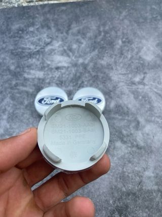 tapabujes Ford 54mm - Plata
