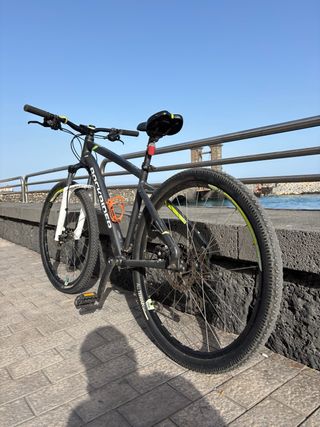 Bicicleta Rockrider montaña