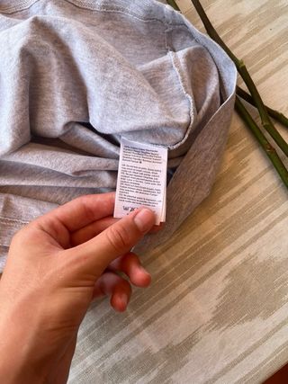 Camiseta Helly Hansen gris talla S
