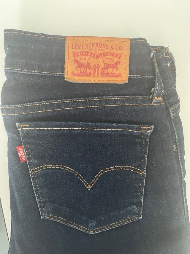 Levi's 711 Skinny Jeans Mujer