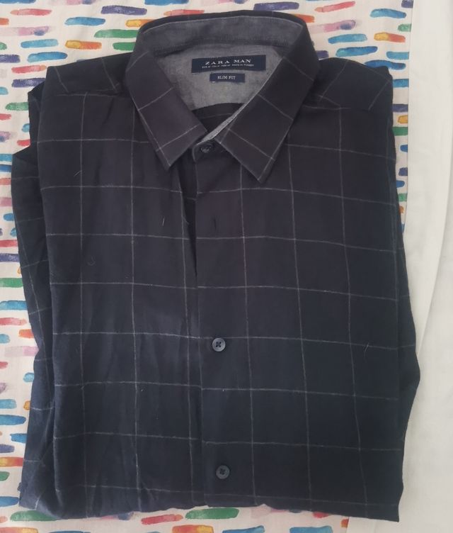 Camisa Zara Man Slim Fit cuadros negros