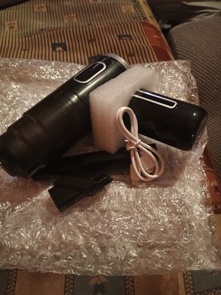 Aspiradora portátil para coches