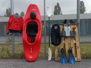 Kayak EZG + equipo piragua