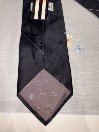 Corbata Valentino 100% seda italiana