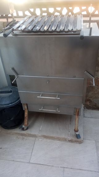 Barbecue artigianale fatto a mano, prezzo trattabile