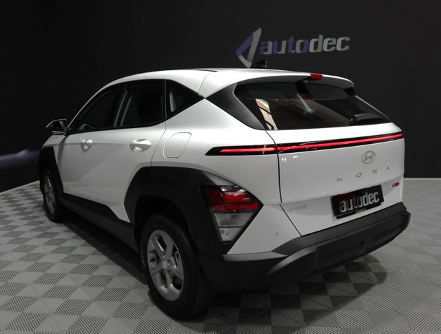 Hyundai Kona 2025