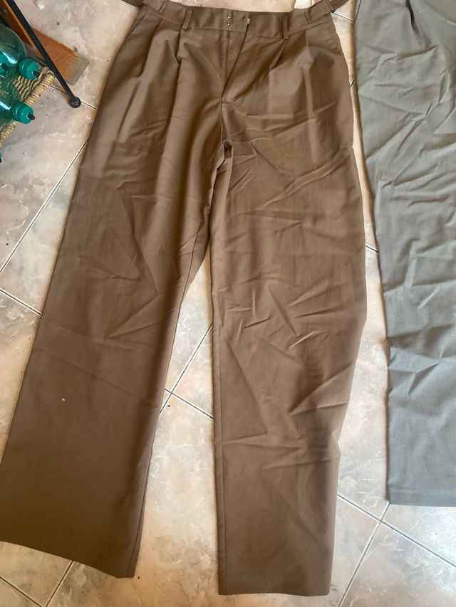 Pack ropa mujer: pantalones y arriba.