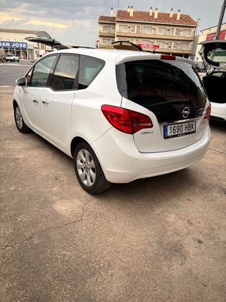 Opel Meriva 2012