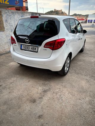 Opel Meriva 2012