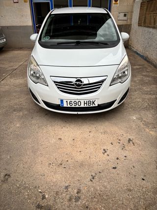 Opel Meriva 2012