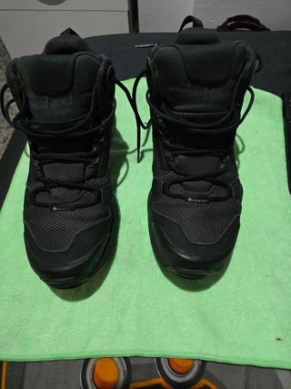 Botas Adidas Goretex trekking