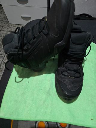 Botas Adidas Goretex trekking