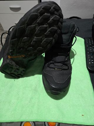 Botas Adidas Goretex trekking