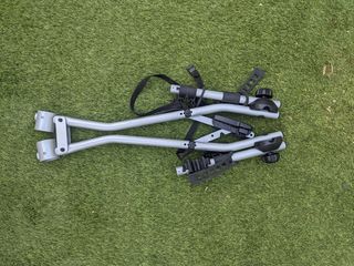 Portabicicletas Thule 970 Xpress + portamatrícula