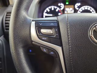 Toyota Land Cruiser 2.8 D-4D 177CV GX 7 PLAZAS 