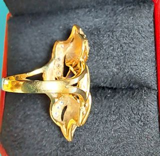 Anillo oro azul - joya elegante