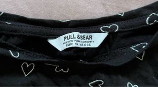 Camiseta negra corazones Talla S