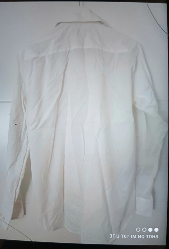 Camisa Cortefiel blanca, fácil planchado