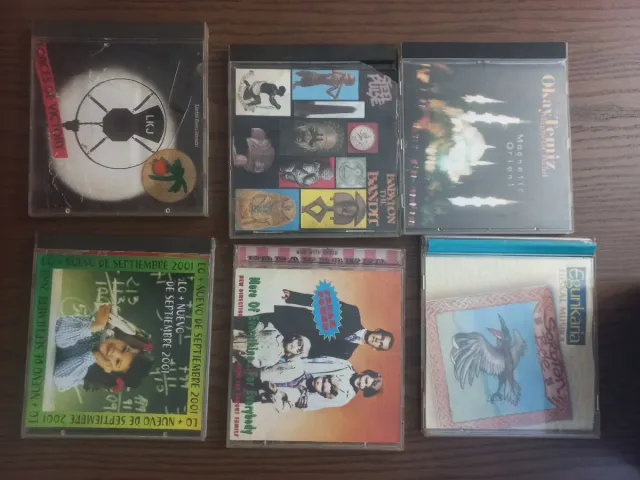 Lote de 90 CDS variados: Rock, Blues, Metal