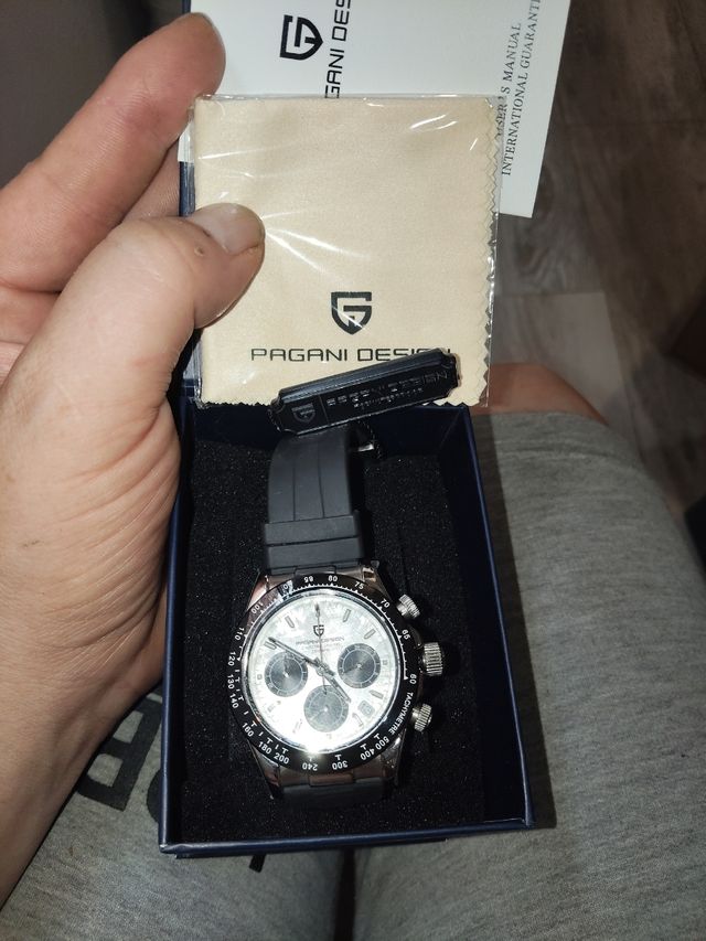 Reloj Pagani Design.