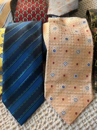 8 Corbatas - 9 euros unidad (elige)