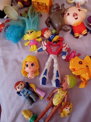 Un sacco di vecchi giocattoli