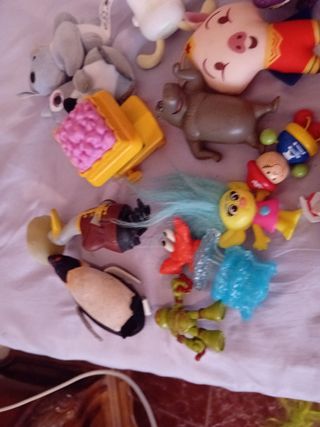 Un sacco di vecchi giocattoli