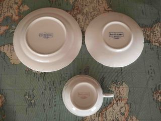 Tazas y platos San Claudio Naranco Blanco