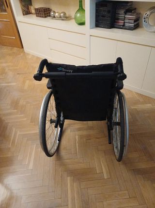 Silla de ruedas aluminio breezy