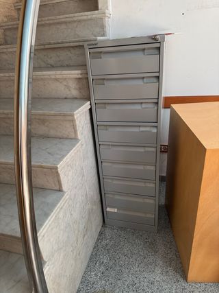 Armario metálico BISLEY gris - 7 cajones