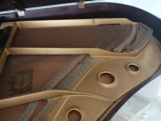 Piano de cola Yamaha