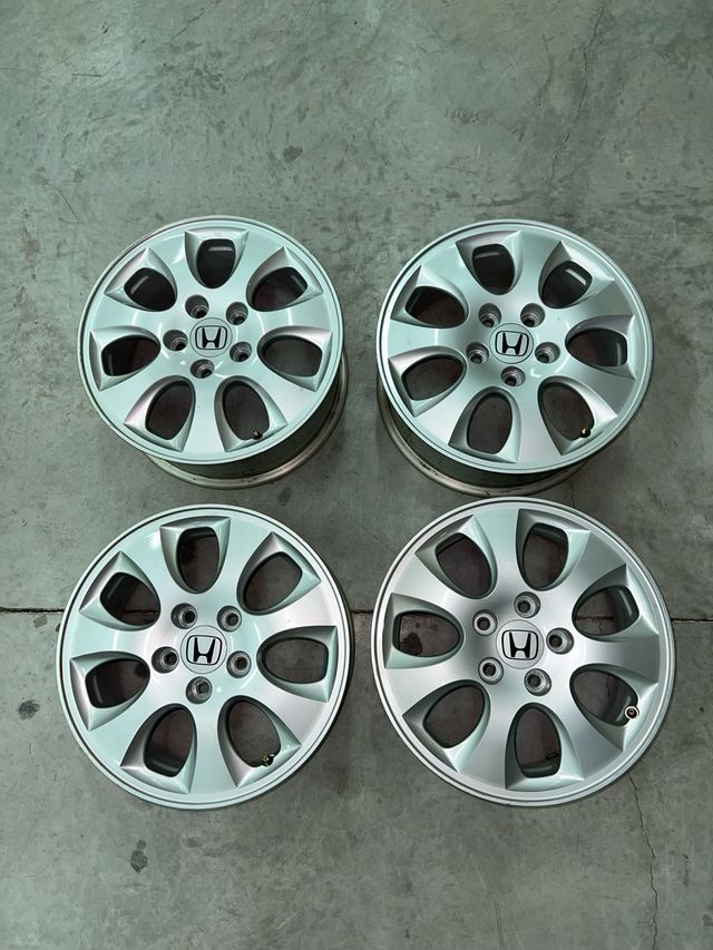 Llantas de aleación Honda 16 pulgadas NUEVAS