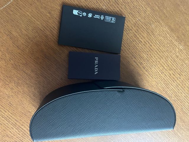 Funda gafas Prada - Negra