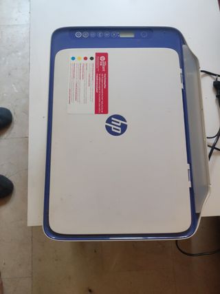 Impresora HP Instant Ink - Azul y Blanca