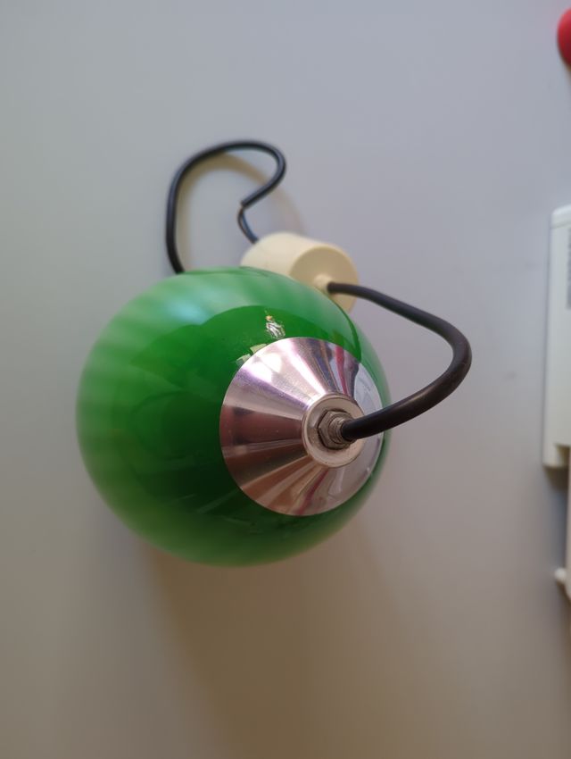 Lámpara vintage verde de vidrio