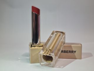 Labial Burberry -rojo