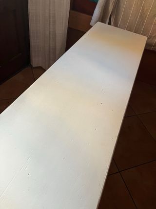 Banco organizador blanco de madera