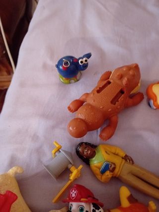 Un sacco di vecchi giocattoli