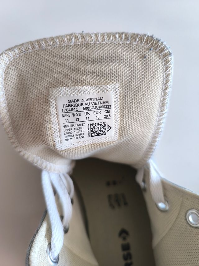 Converse grises altas