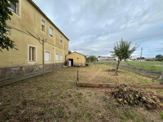 Casa con jardín en Ribadeo