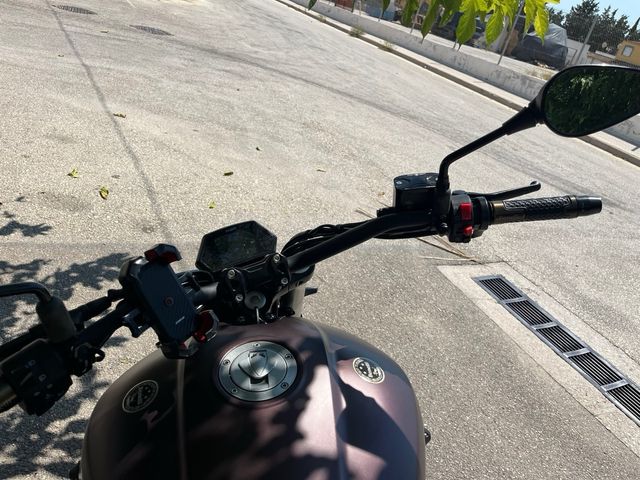 Benelli 502C Roja - Moto Cruiser Apta A2-