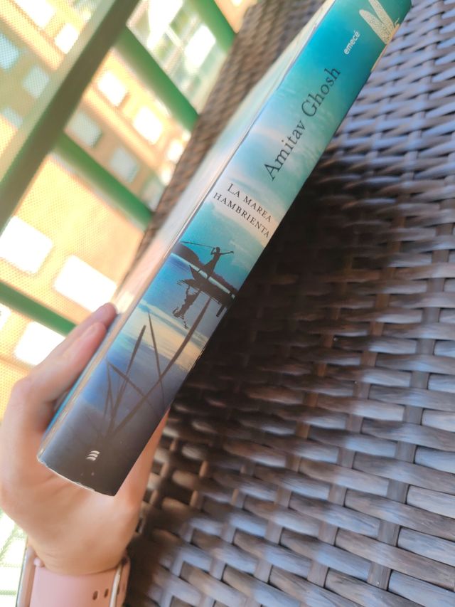 La marea hambrienta (Emecé) (Spanish Edition)