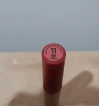 Lote de pintalabios rojos y marrón - 3 uds